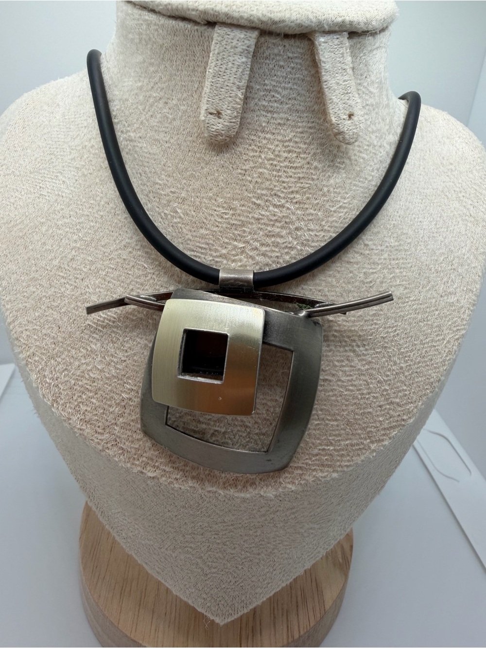 POLY Modern Geometric Silver Pendant Necklace in Black